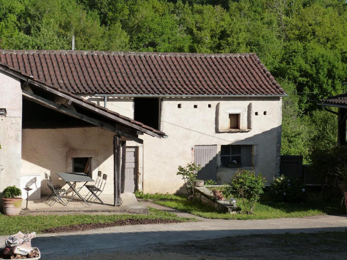 Chambres D'Hotes Le Plassalou Esclauzels Exterior photo